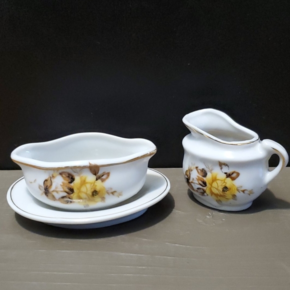 VTG & Beautiful Miniature Cream & Sugar Decor Yellow Rose Porcelain Victorian - Picture 3 of 11